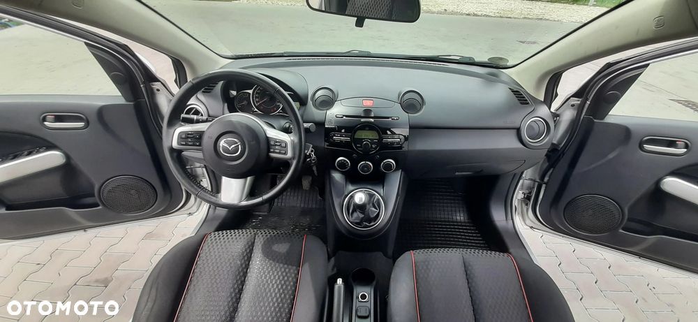 Mazda 2 - 36