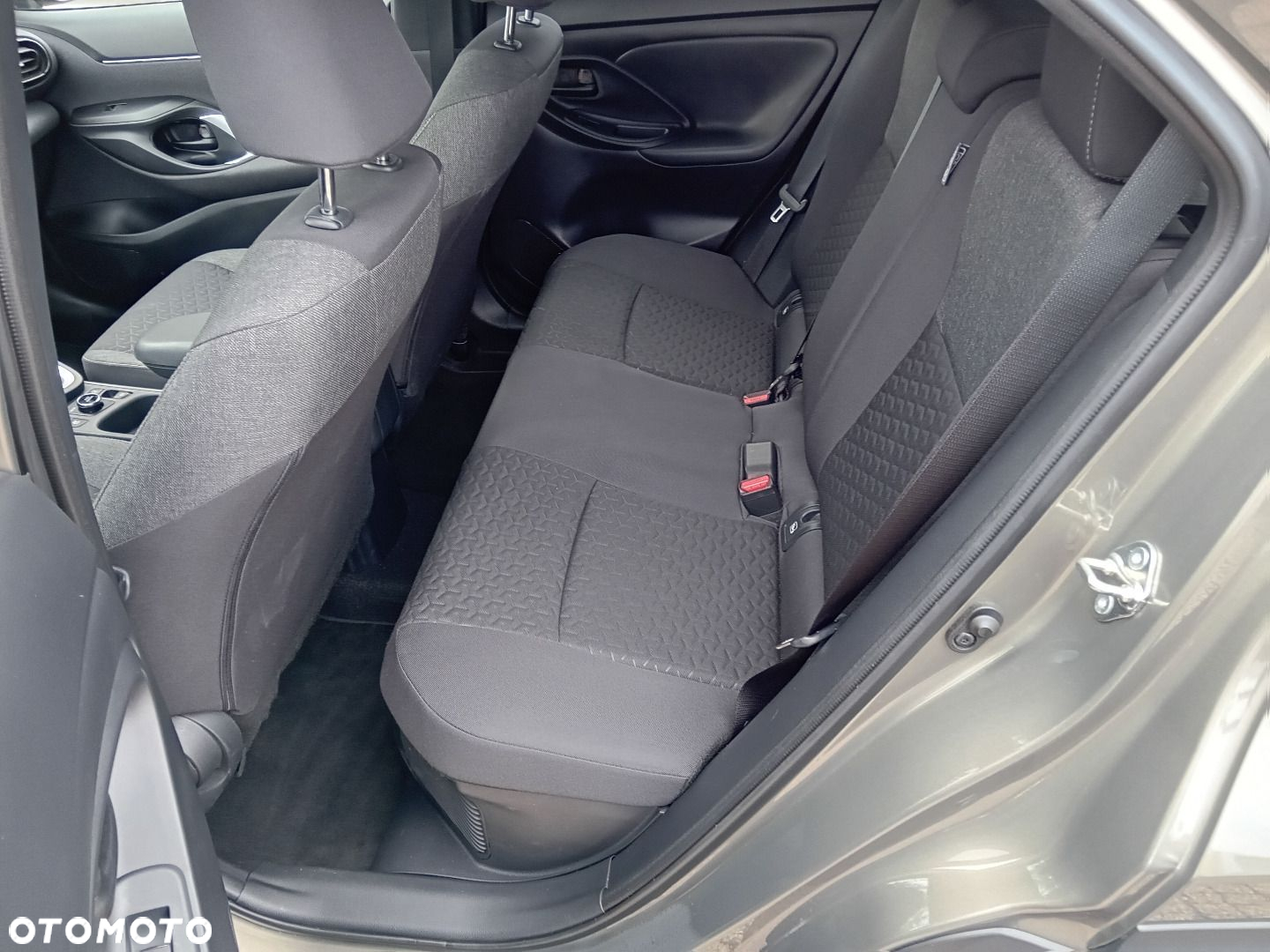 Toyota Yaris Cross - 25