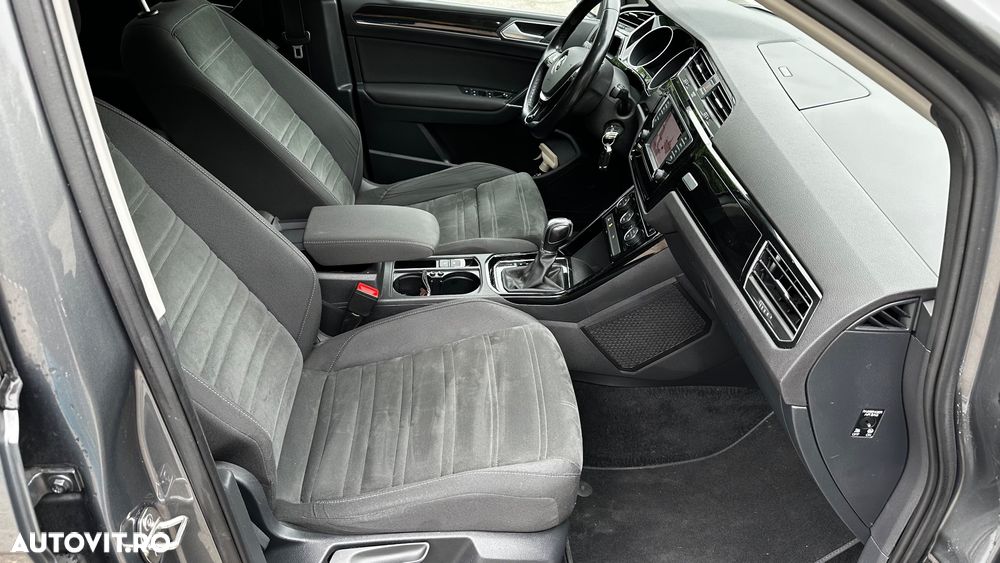 Volkswagen Touran 2.0 TDI SCR (BlueMotion Technology) DSG Highline - 21
