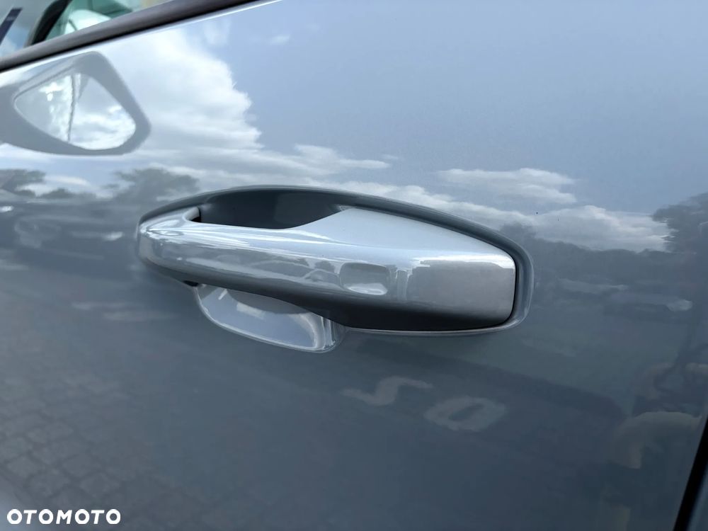 Volvo XC 40 B3 Core - 9
