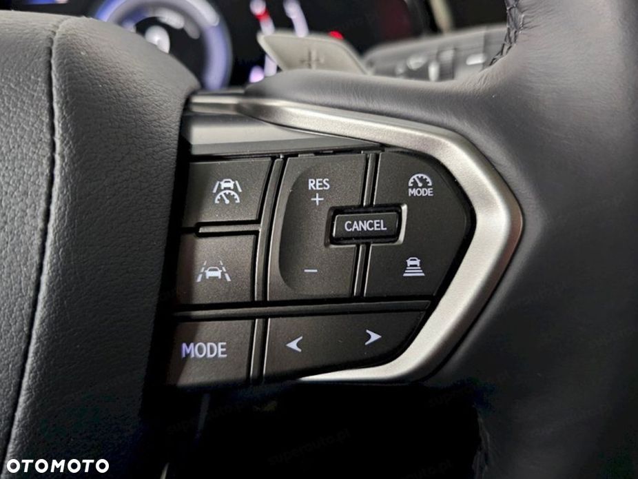 Lexus NX - 10