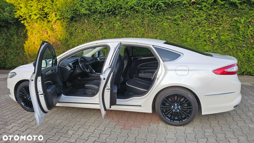 Ford Mondeo Vignale 2.0 Hybrid - 20