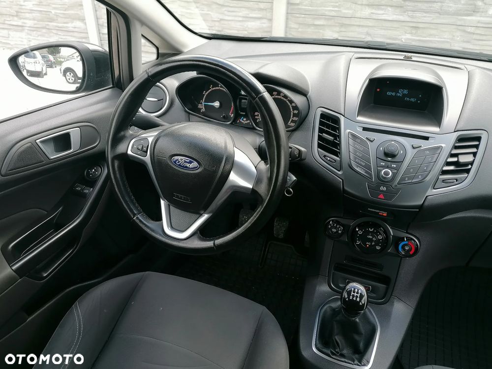 Ford Fiesta 1.25 Ambiente - 13