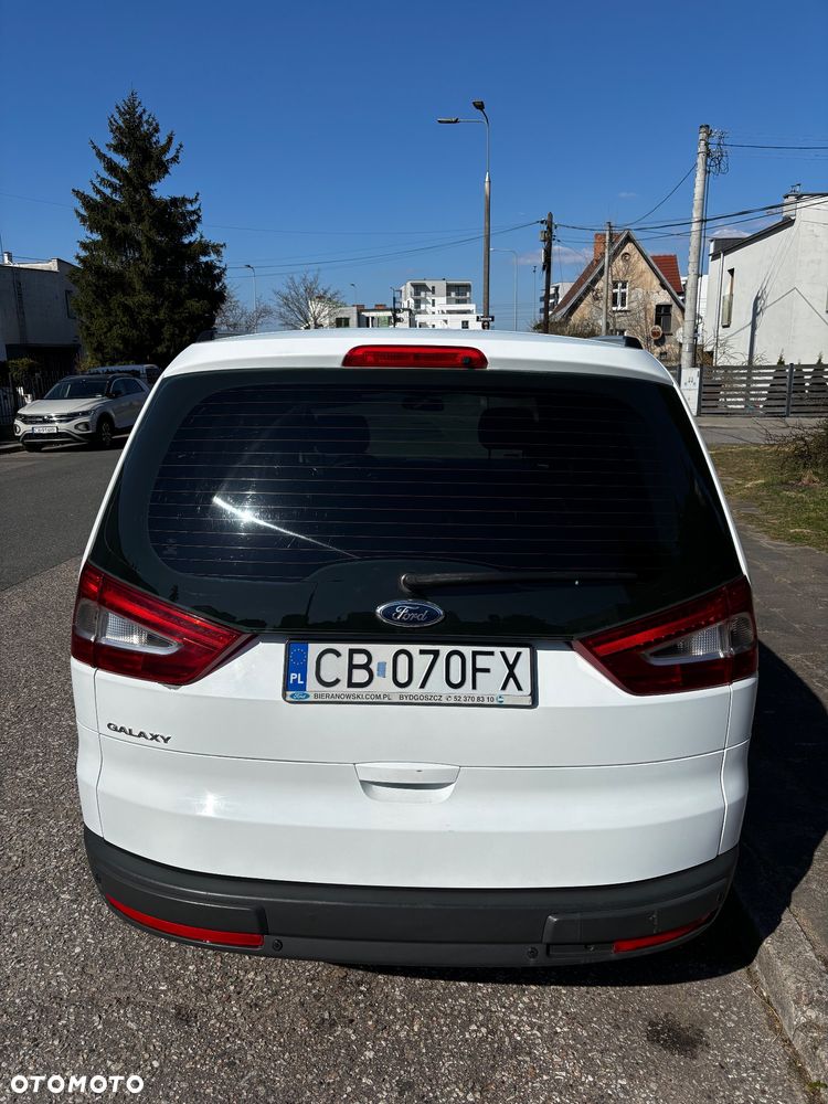 Ford Galaxy - 16