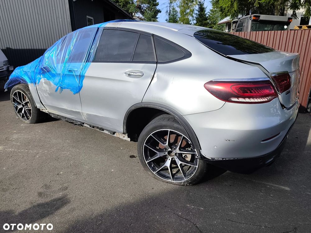 Mercedes-Benz GLC - 3