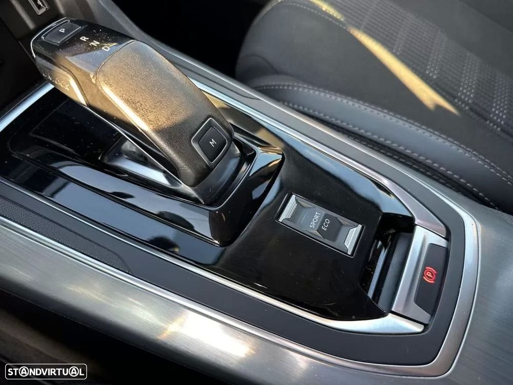 Peugeot 308 SW - 14