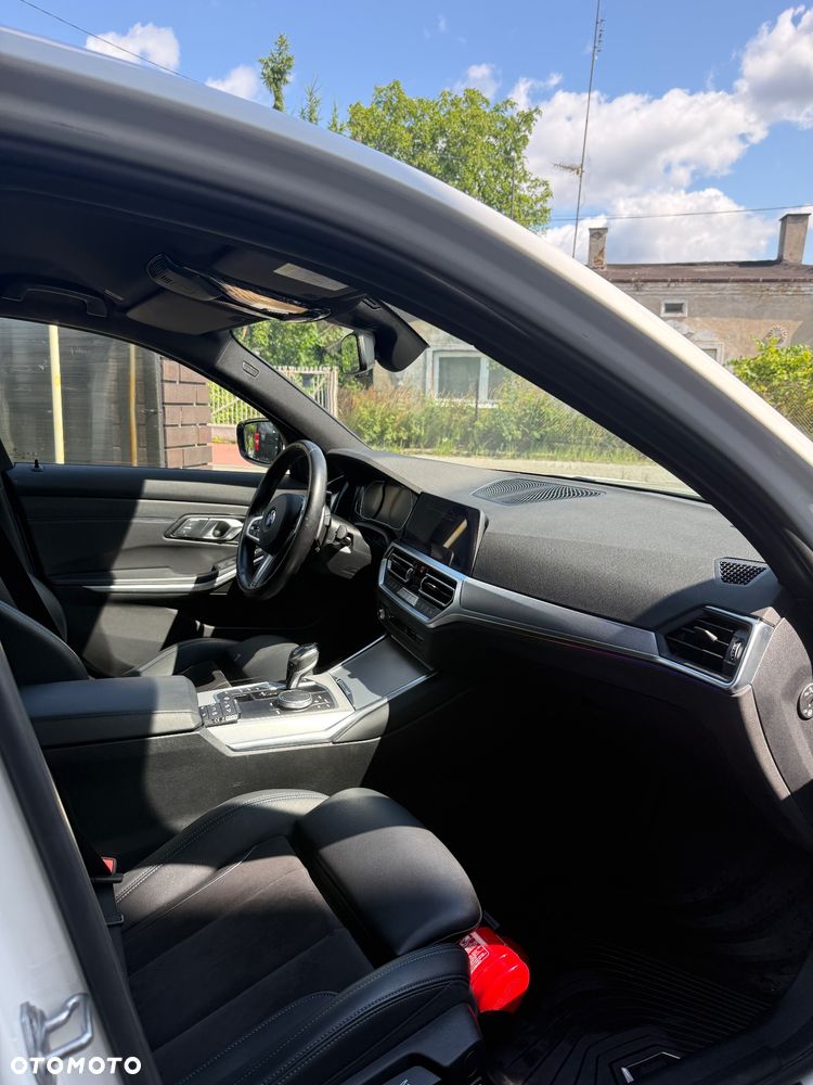 BMW Seria 3 320d - 9