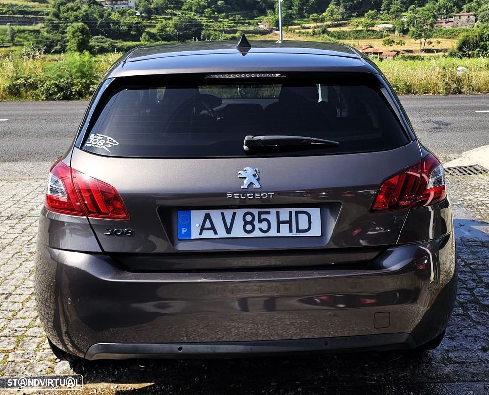 Peugeot 308 130 e-THP Stop & Start Allure - 14