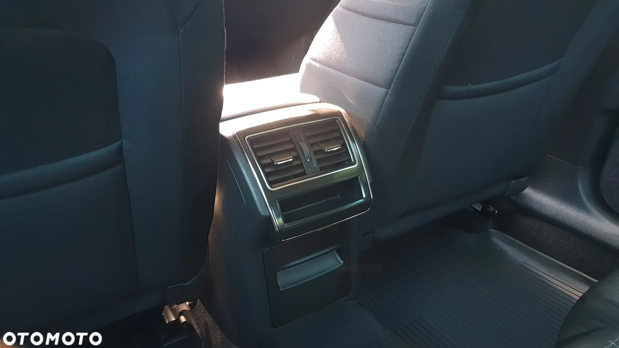 Skoda Superb 1.5 TSI Ambition - 26