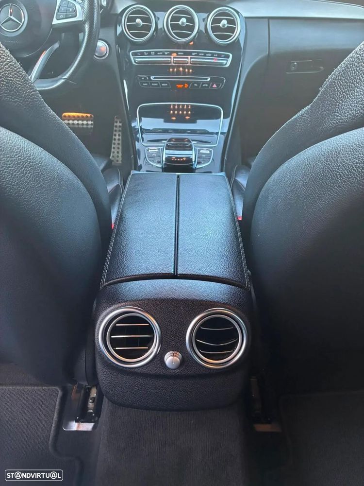 Mercedes-Benz C 300 - 34
