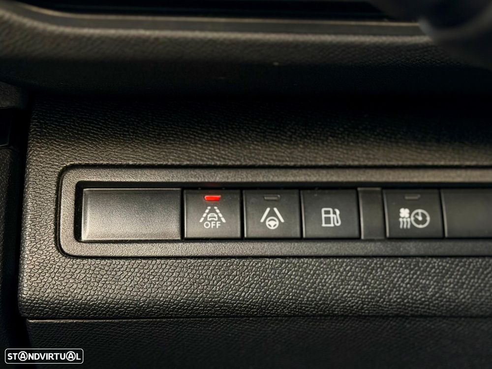 Peugeot 3008 1.6 Hybrid4 GT Pack e-EAT8 - 45