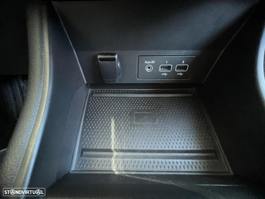 Renault Captur 1.0 TCe Exclusive Bi-Fuel - 38