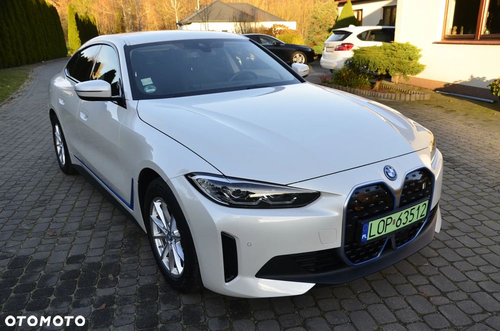 BMW i4 83.9kWh eDrive 40 - 11