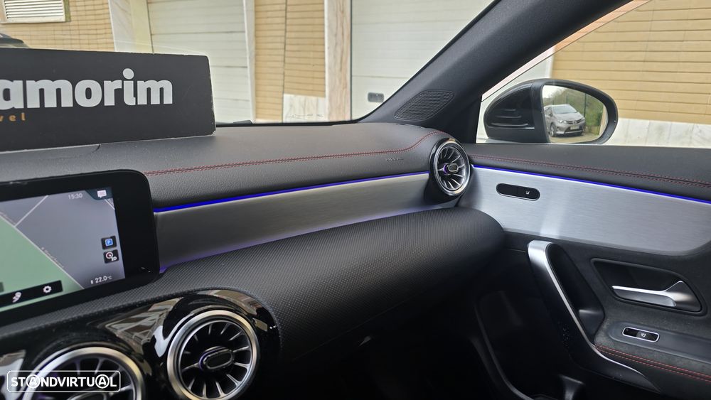 Mercedes-Benz CLA 220 d Shooting Brake AMG Line Aut. - 28