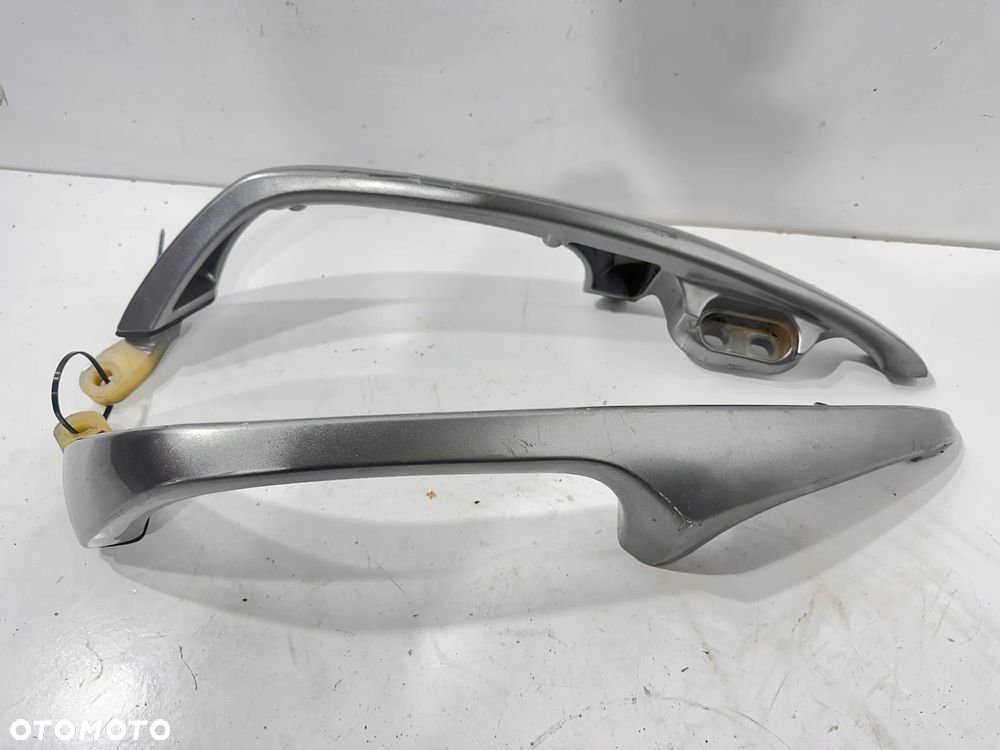 Trzymanie pasażera  Suzuki Burgman 650 - 1