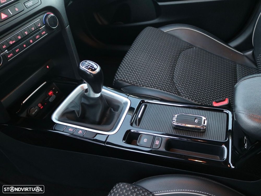 Kia Ceed 1.6 CRDi TX - 18