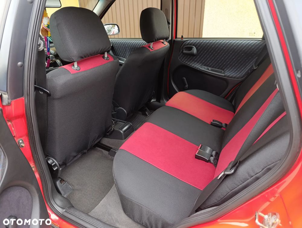 Opel Astra 1.4 GL - 12