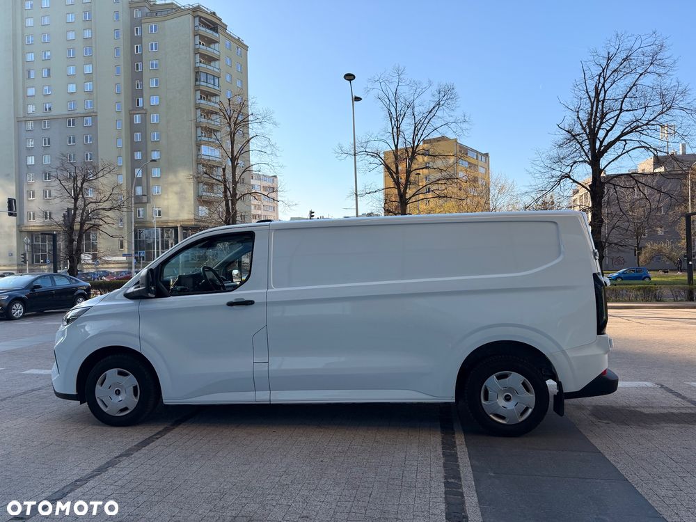 Ford Transit Custom - 8