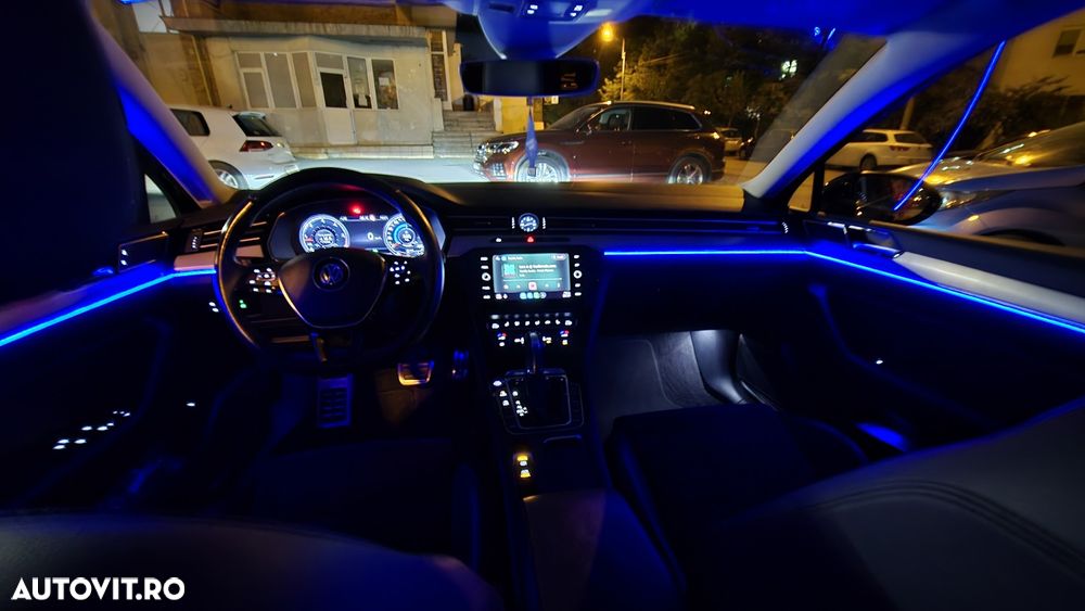 Volkswagen Passat 2.0 TDI DSG Highline - 31