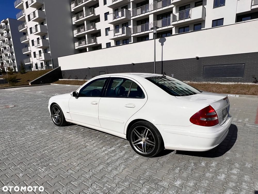 Mercedes-Benz Klasa E 280 CDI T Elegance - 18