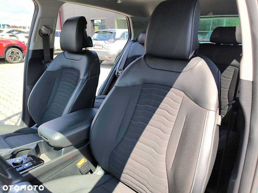 Kia Sportage 1.6 T-GDI HEV Business Line 2WD - 11