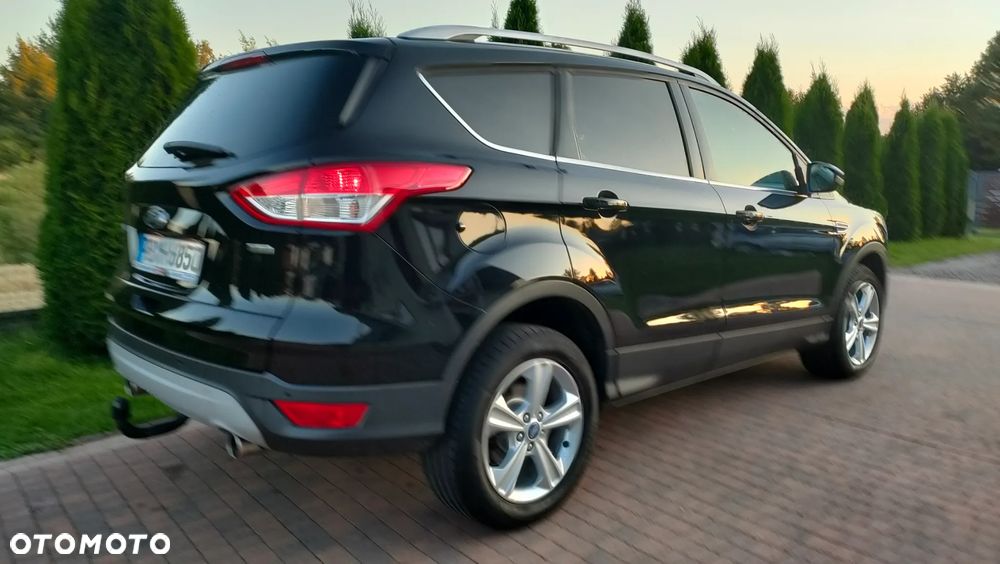 Ford Kuga 1.6 EcoBoost 2x4 Individual - 17