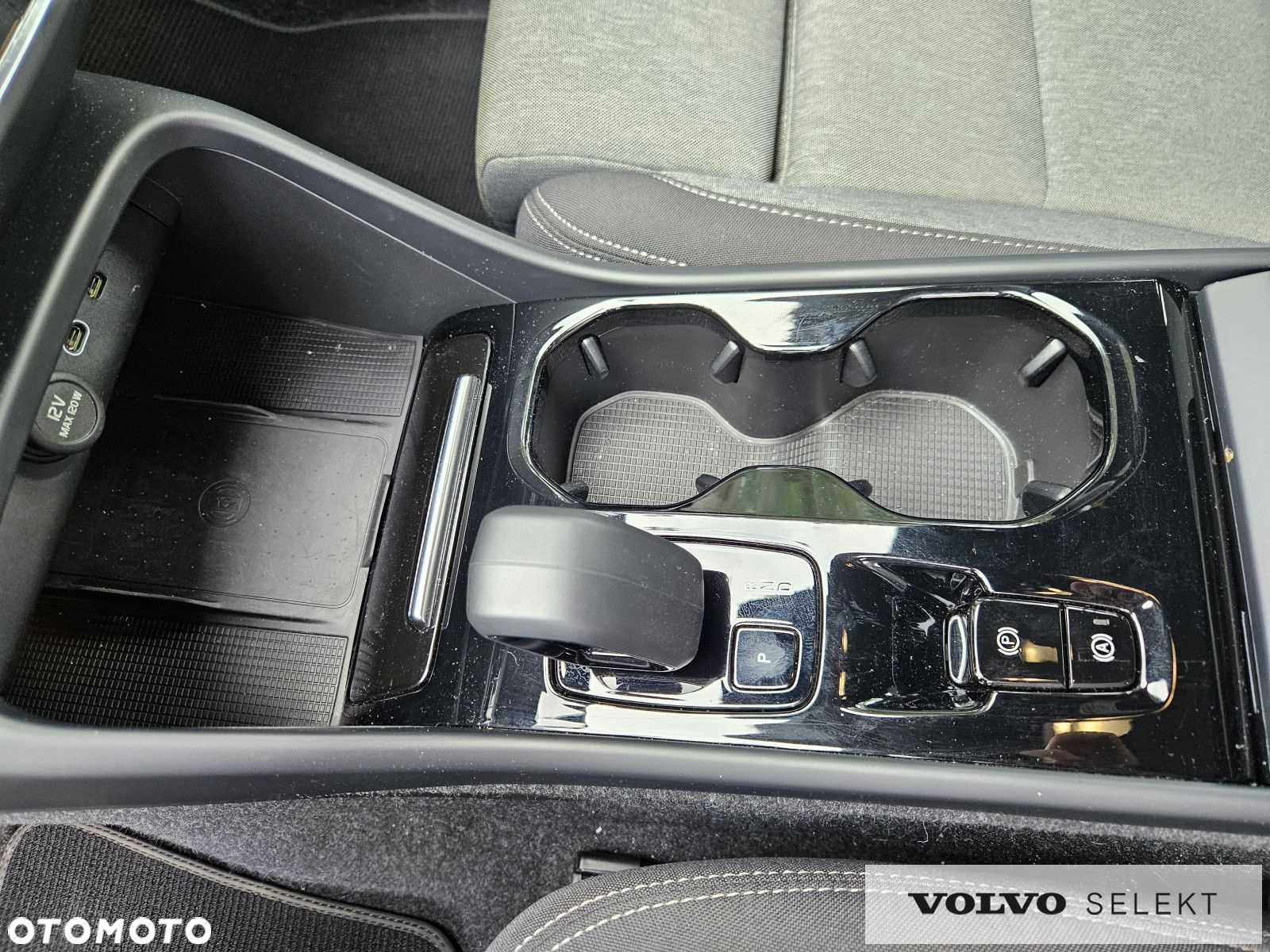 Volvo XC 40 - 20