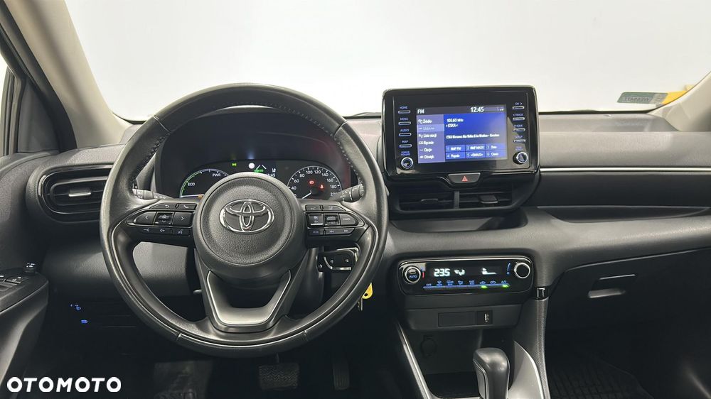 Toyota Yaris - 10