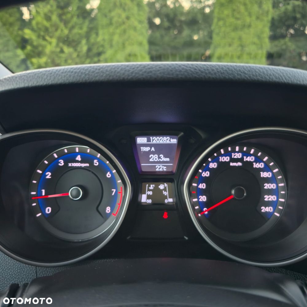 Hyundai i30 blue Kombi 1.6 GDi Passion - 37