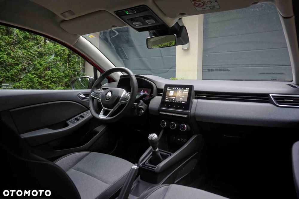 Renault Clio 1.0 TCe Evolution - 22