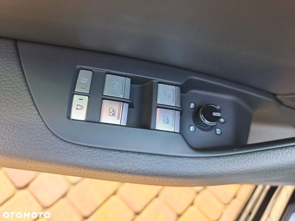 Audi A6 Avant 40 TDI mHEV S Line S tronic - 10