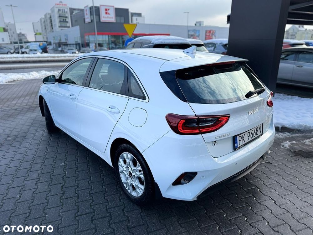 Kia Ceed 1.5 T-GDI M DCT - 3