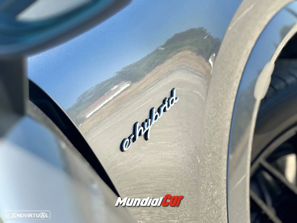 Porsche Cayenne Coupé E-Hybrid - 40