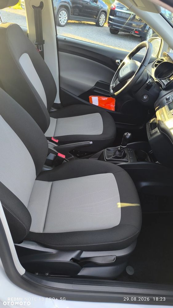 Seat Ibiza 1.4 16V Style - 29