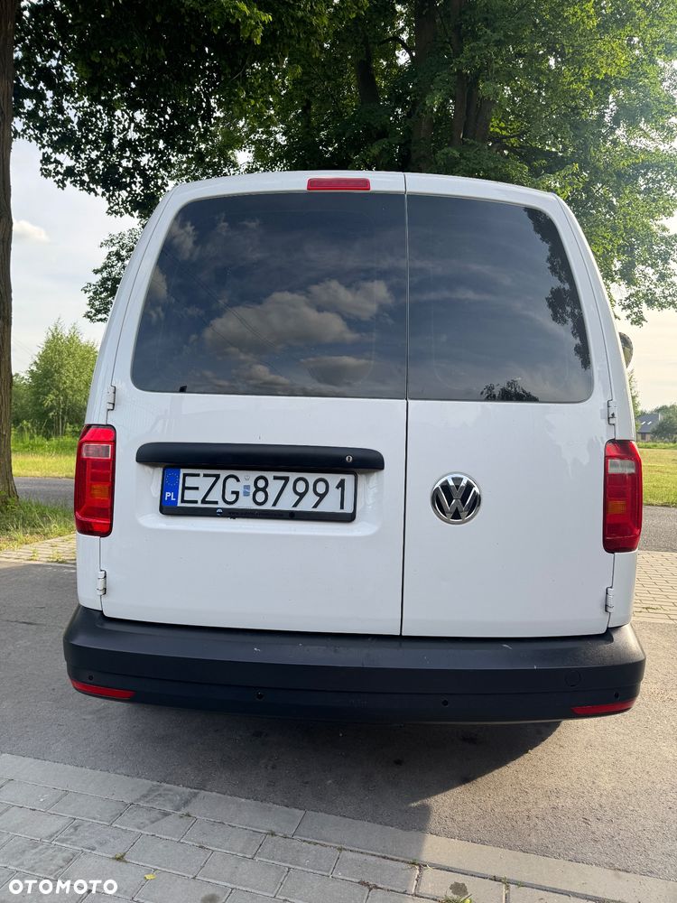 Volkswagen Caddy Maxi - 4