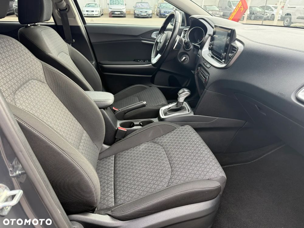 Kia XCeed 1.5 T-GDI L DCT - 17