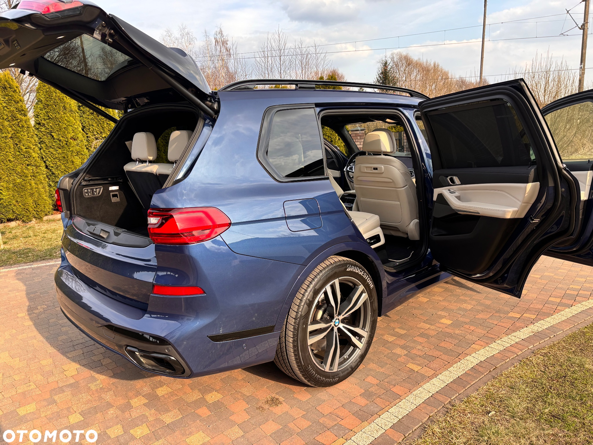 BMW X7 M50i sport - 21