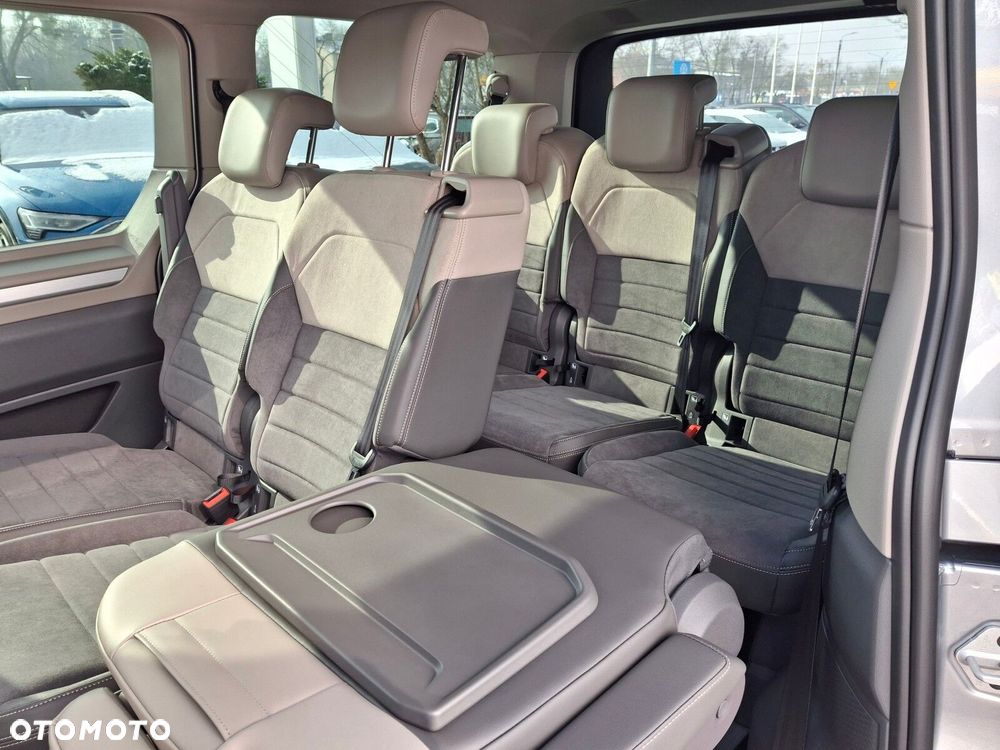 Volkswagen Multivan 2.0 TDI L2 Life DSG - 29