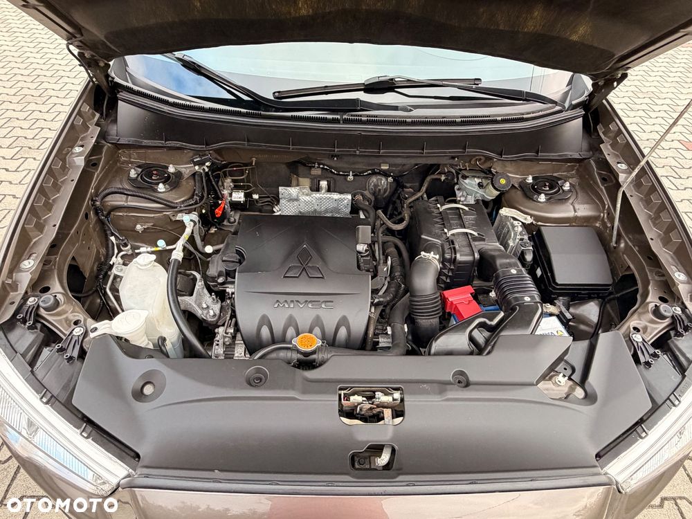 Mitsubishi ASX 1.6 Instyle NAVI AS&G - 38