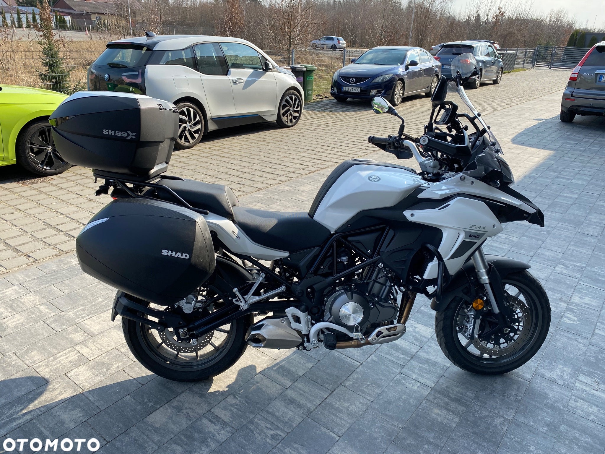 Benelli TRK 502 - 4