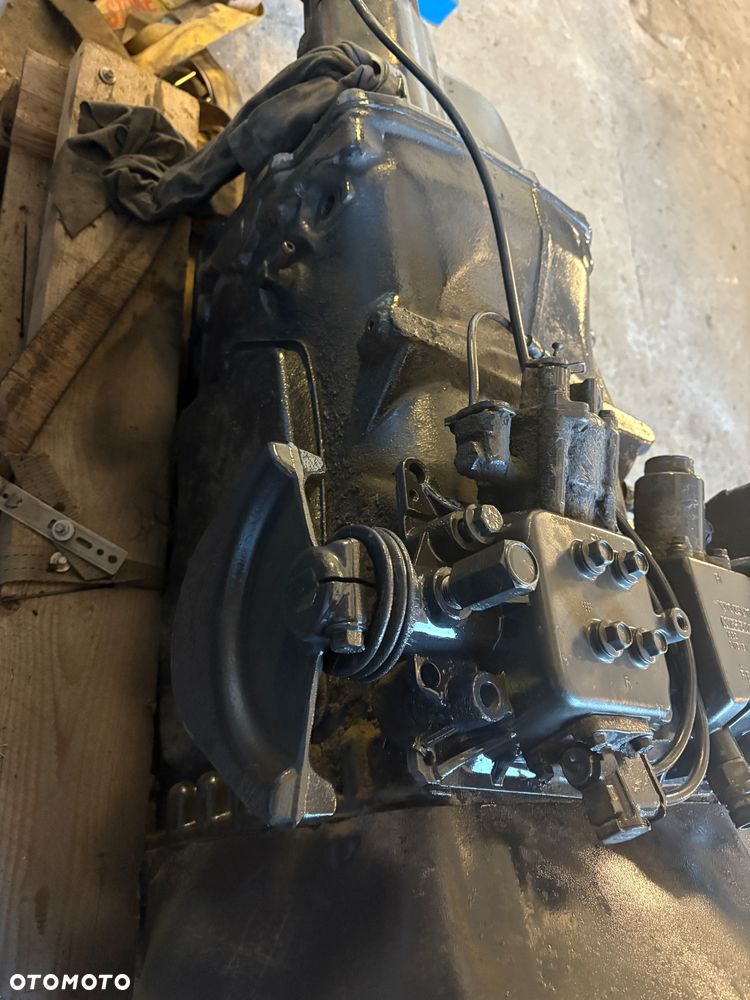 Skrzynia biegów manualna Volvo VT2514B - 5