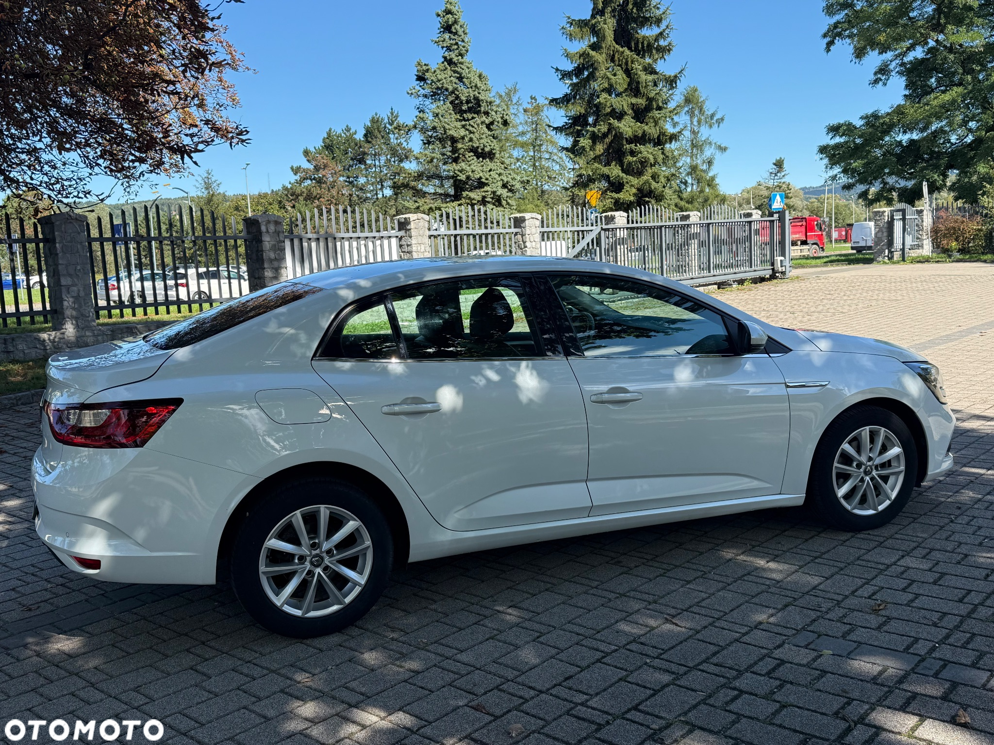 Renault Megane 1.2 Energy TCe GT Line EDC - 25