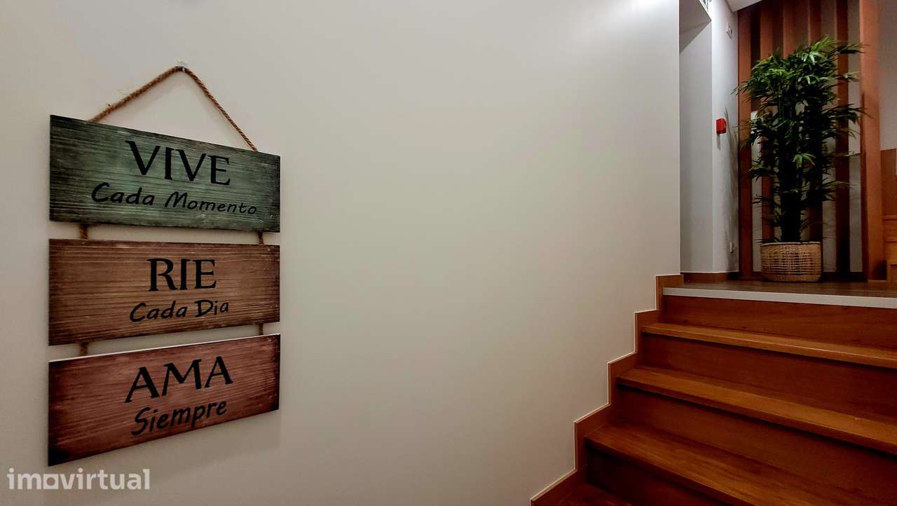 Quarto com WC privativo e despesas incluídas - Grande imagem: 2/11