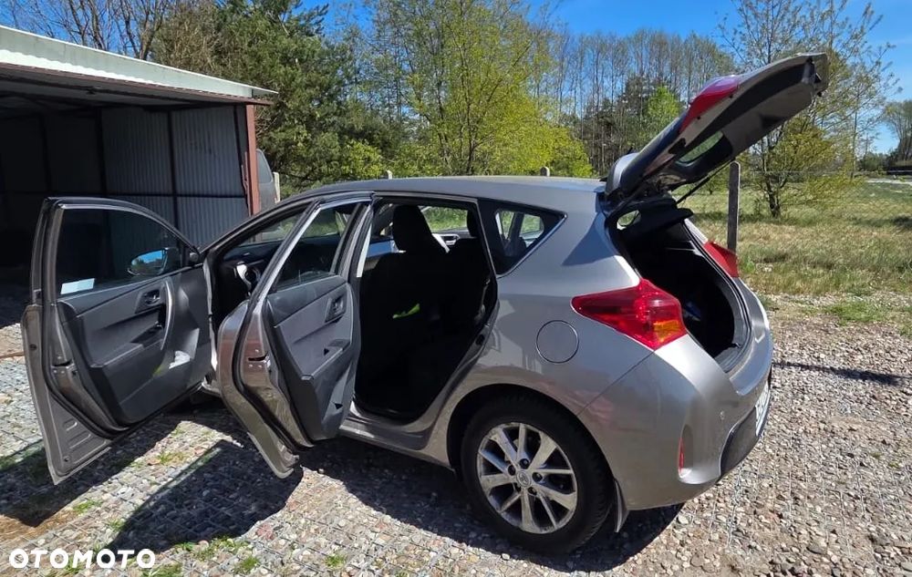 Toyota Auris 1.6 Comfort - 6