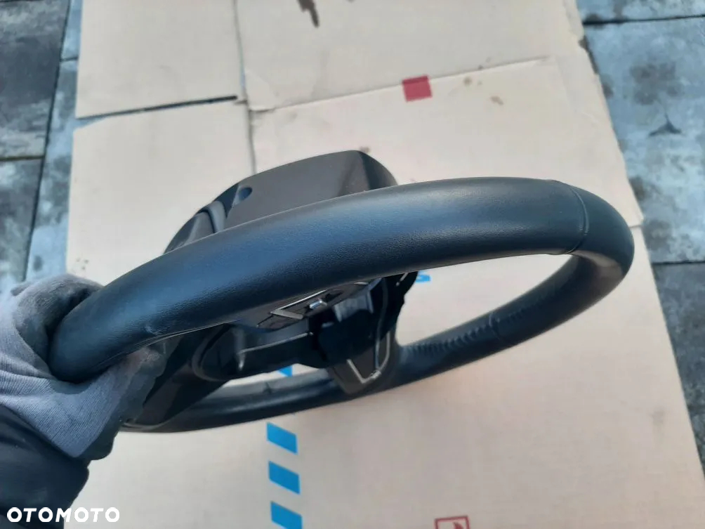 KIEROWNICA MULTIFUNKCJA SUZUKI SWIFT MK8 2017- - 4