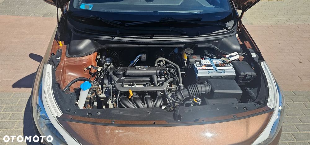 Hyundai i20 1.4 Comfort - 10