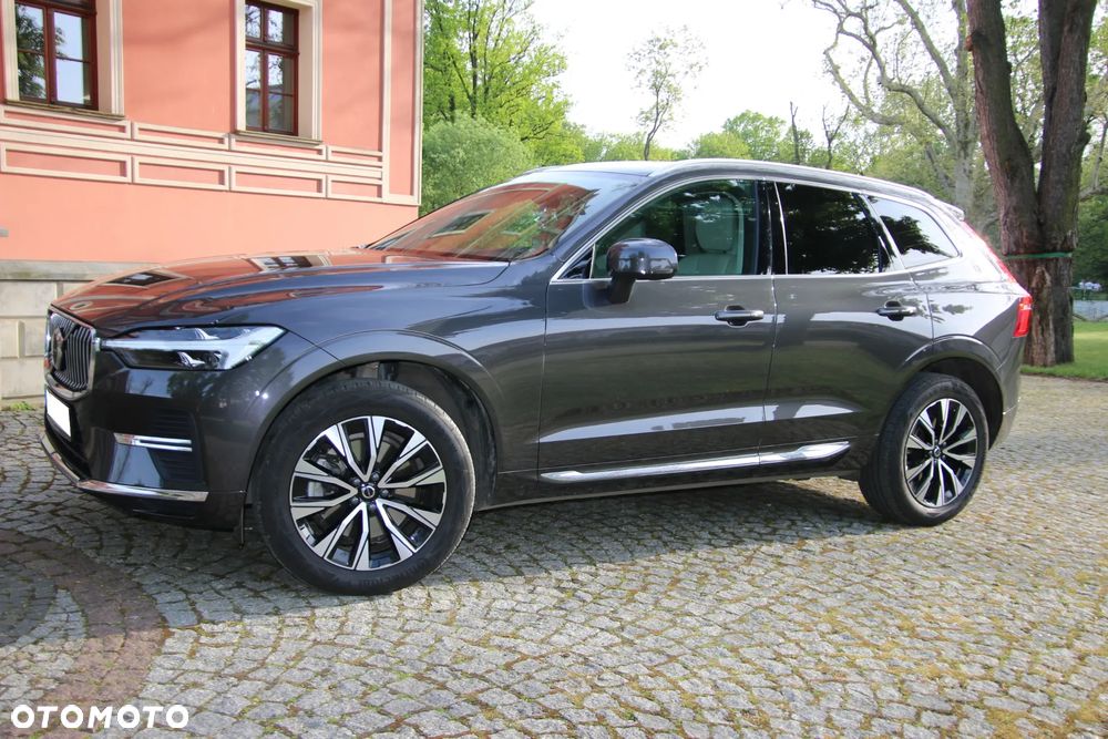 Volvo XC 60 B4 D Plus Bright - 3