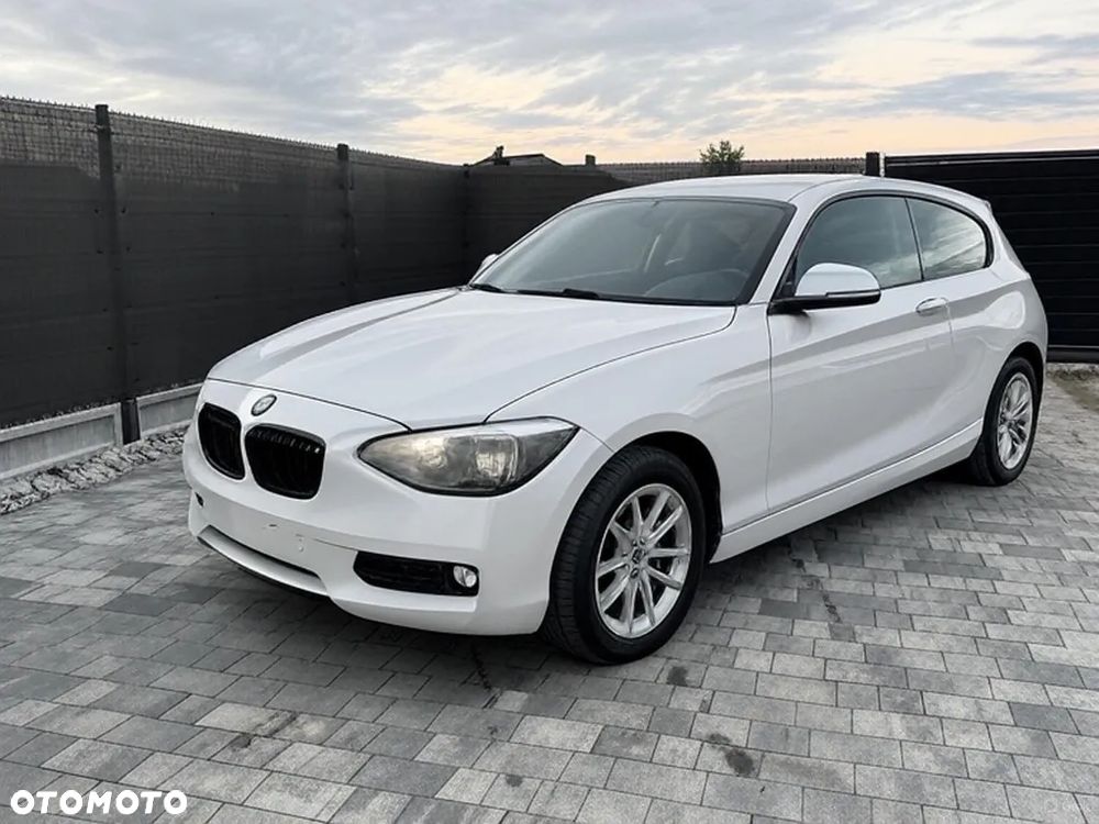 BMW Seria 1 114d Sport Line - 6