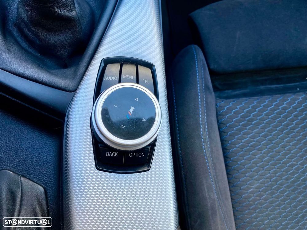 BMW 116 i Pack M — fotografia 16