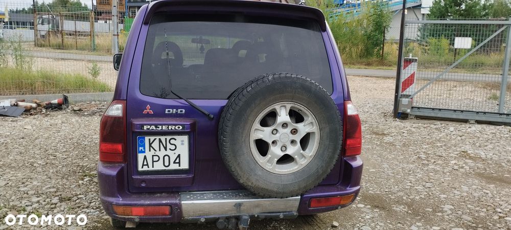 Mitsubishi Pajero - 4